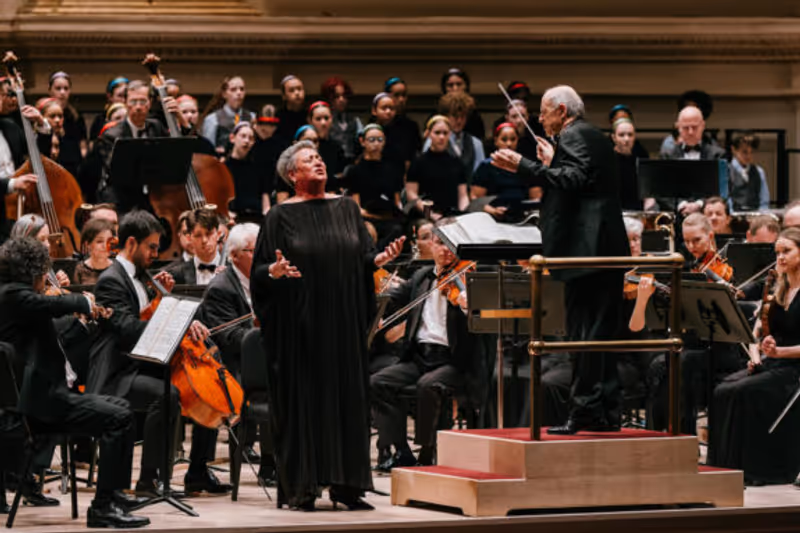 Review: IVAN FISHER AND THE BUDAPEST FESTIVAL ORCHESTRA at Carnegie Hall Image