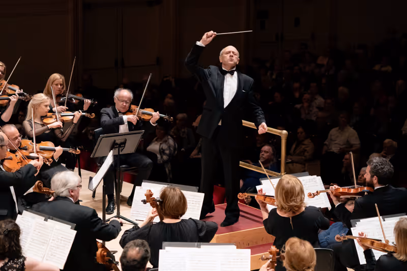 Review: IVAN FISHER AND THE BUDAPEST FESTIVAL ORCHESTRA at Carnegie Hall Image