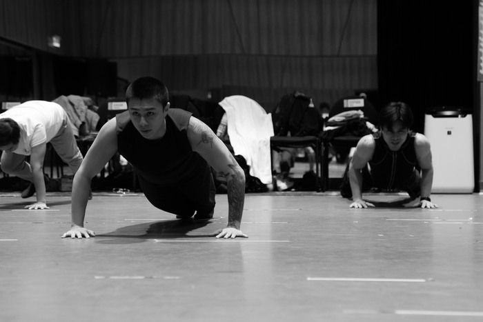 Photos/Video: A CHORUS LINE in Rehearsal in the Philippines — photo 37 of 45
