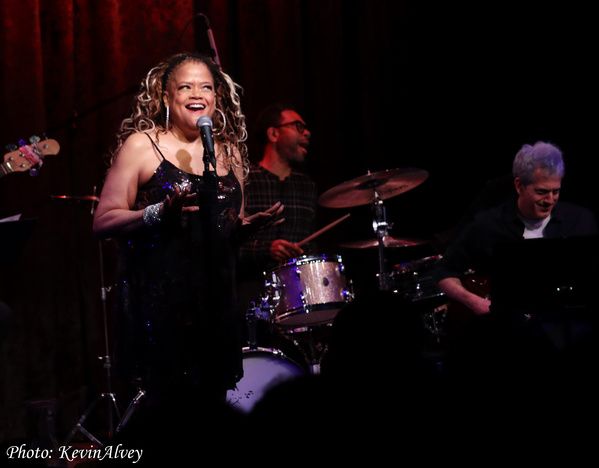 Photos: Natalie Douglas Celebrates 70's Soul At Birdland Jazz Club — photo 6 of 17