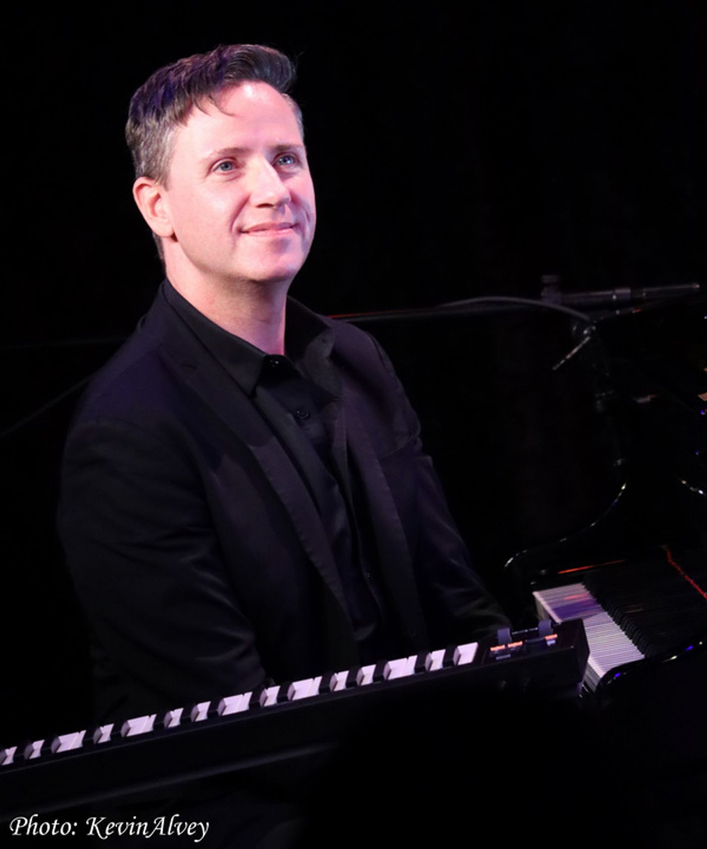 Photos: Natalie Douglas Celebrates 70's Soul At Birdland Jazz Club  Image