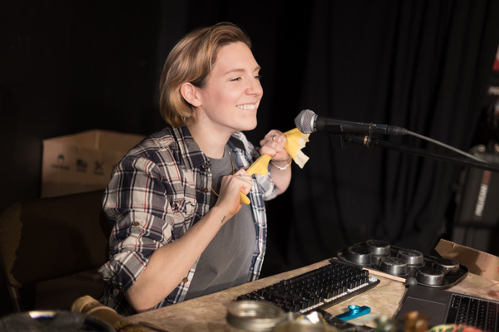 Photos: Get a First Look at HOLD ON TO YOUR BUTTS Off-Broadway — photo 1 of 5