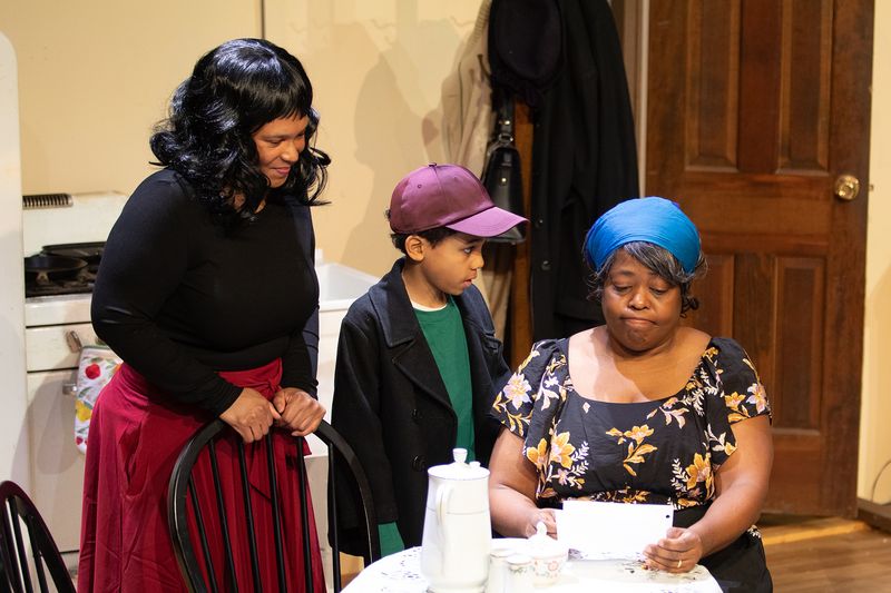 Photos: A RAISIN IN THE SUN at Dunbar Repertory Company — photo 12 of 12