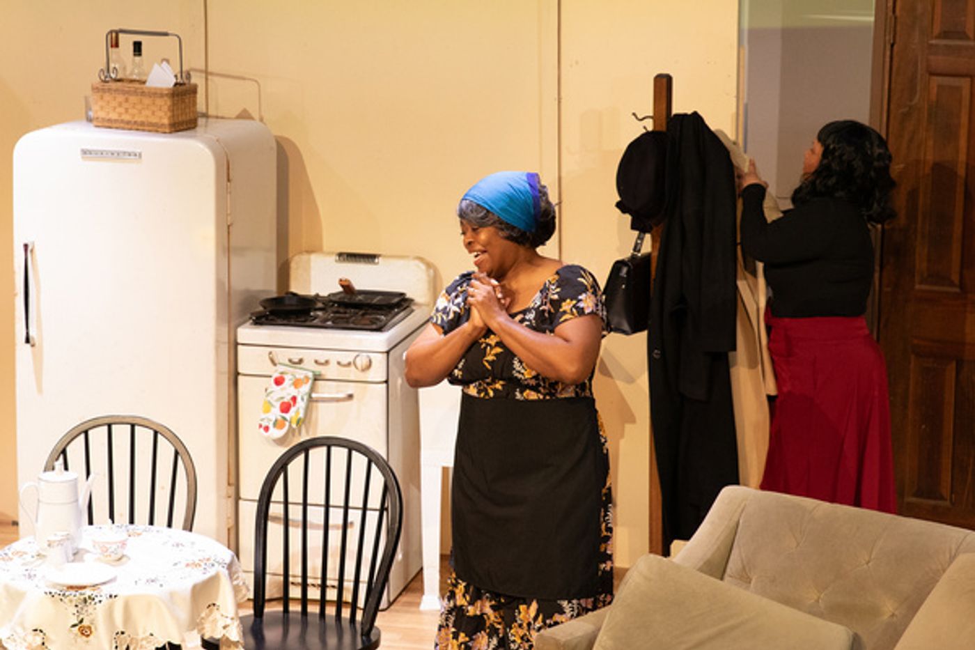 Photos: A RAISIN IN THE SUN at Dunbar Repertory Company  Image