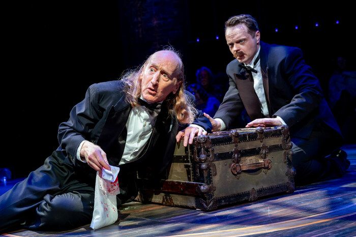 Photos: First Look at THE 39 STEPS at Rubicon Theatre Company — photo 9 of 10