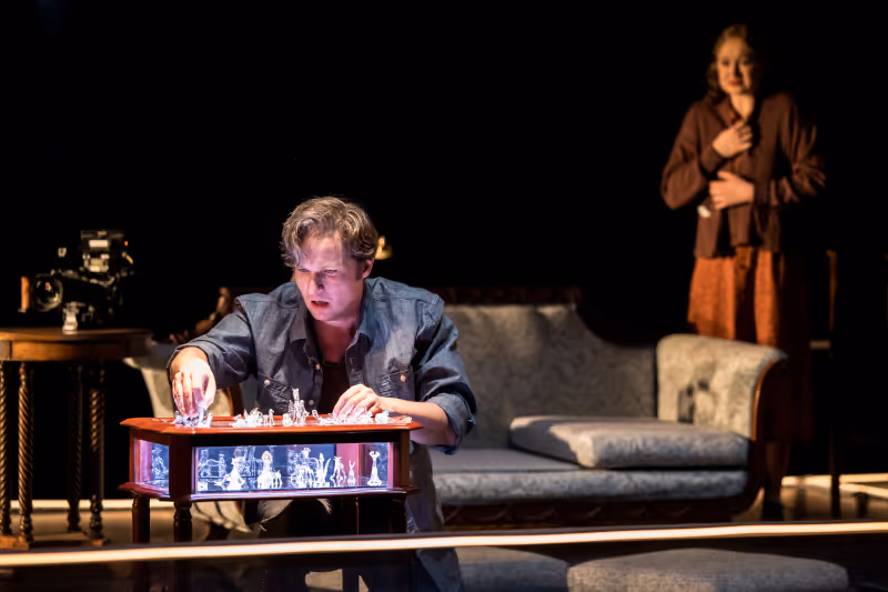 Review: THE GLASS MENAGERIE at Theater Latté Da Image