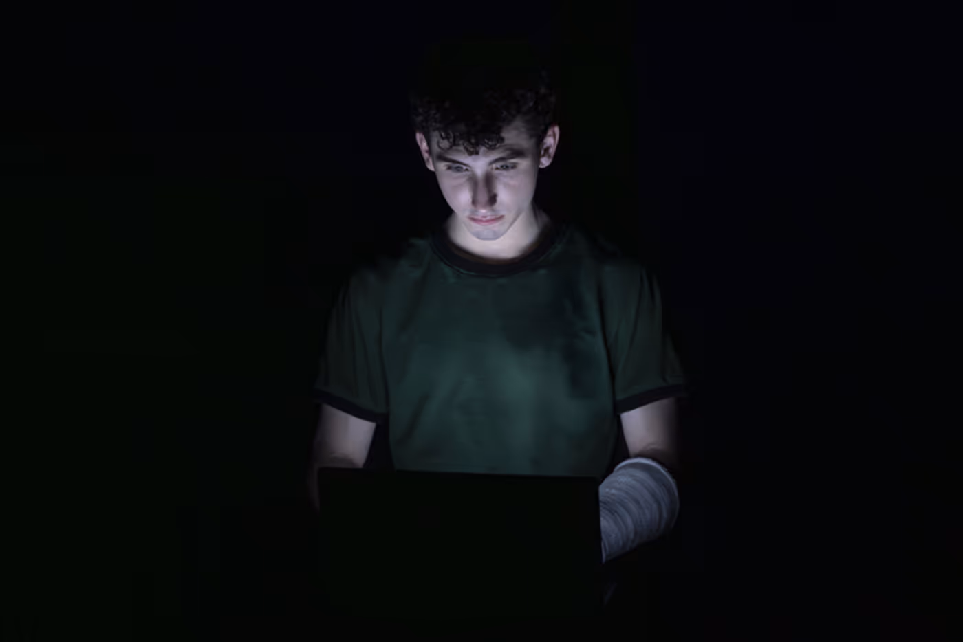 Photos: First Look at Paramount's Chicago Regional Premiere of DEAR EVAN HANSEN  Image