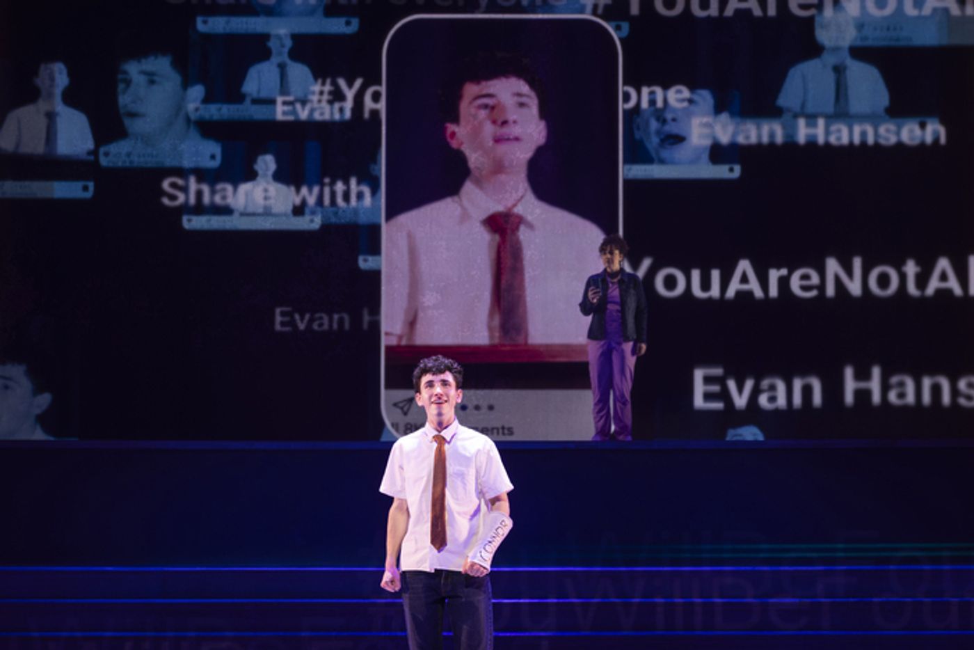Photos: First Look at Paramount's Chicago Regional Premiere of DEAR EVAN HANSEN  Image