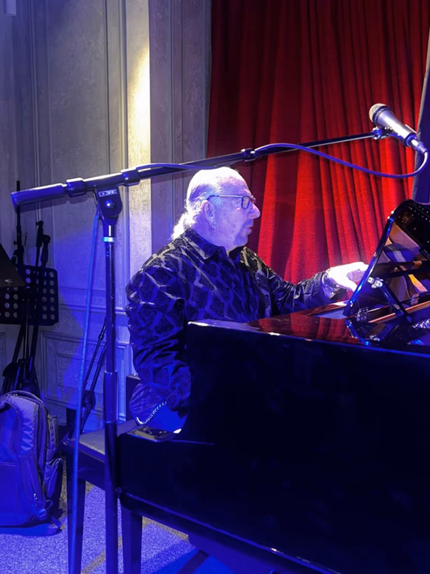 Photos: Katy Monroe Brings GLAMOUR, REIMAGINED to Maxan Jazz  Image