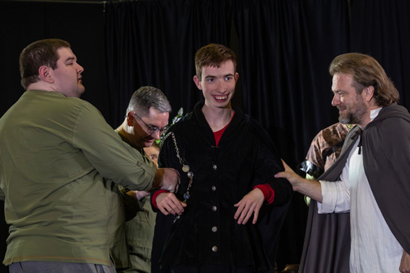 Photos: First look at Rise Up Art Alliance’s Penguin Players' HI, HO, ROBIN HOOD MUSICAL Photos: First look at Rise Up Art Alliance’s Penguin Players' HI, HO, ROBIN HOOD MUSICAL Image