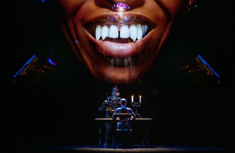 Photos: Cynthia Erivo Stars in DRACULA in London — photo 3 of 12