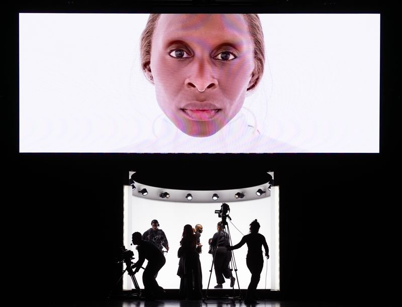 Photos: Cynthia Erivo Stars in DRACULA in London — photo 4 of 12