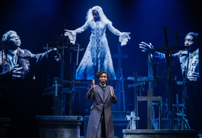 Photos: Cynthia Erivo Stars in DRACULA in London — photo 5 of 12