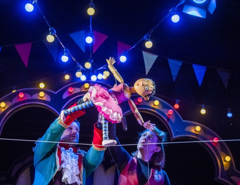 Review: THE SINGING MERMAID, artsdepot Image