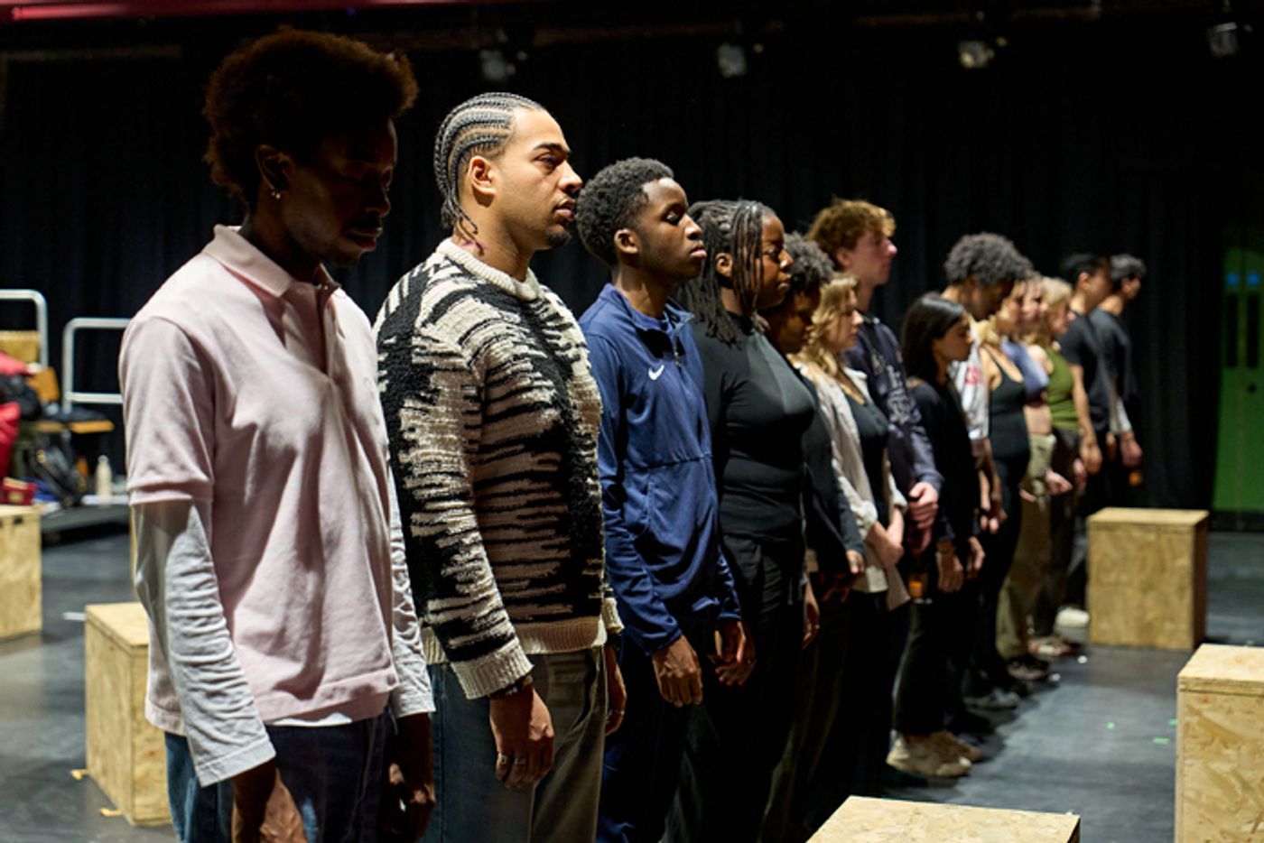 Photos: DRACULA in Rehearsal at the National Youth Theatre  Image