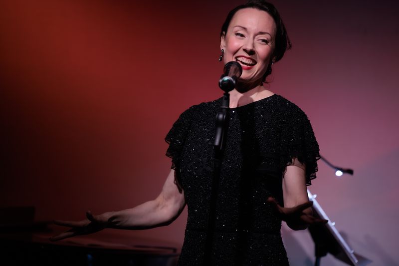 Photos: Liora Michelle Presents SONGBIRDS OF THE SILVER SCREEN Encore at Don't Tell Mama — photo 3 of 10