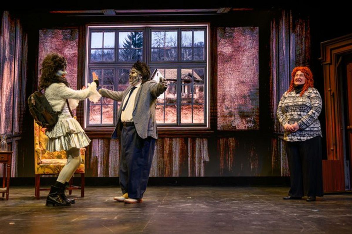 Makayla Wynn (Juliet), Tristan Smith (Punxsutawney), and Becki Toth (Nessa). at 