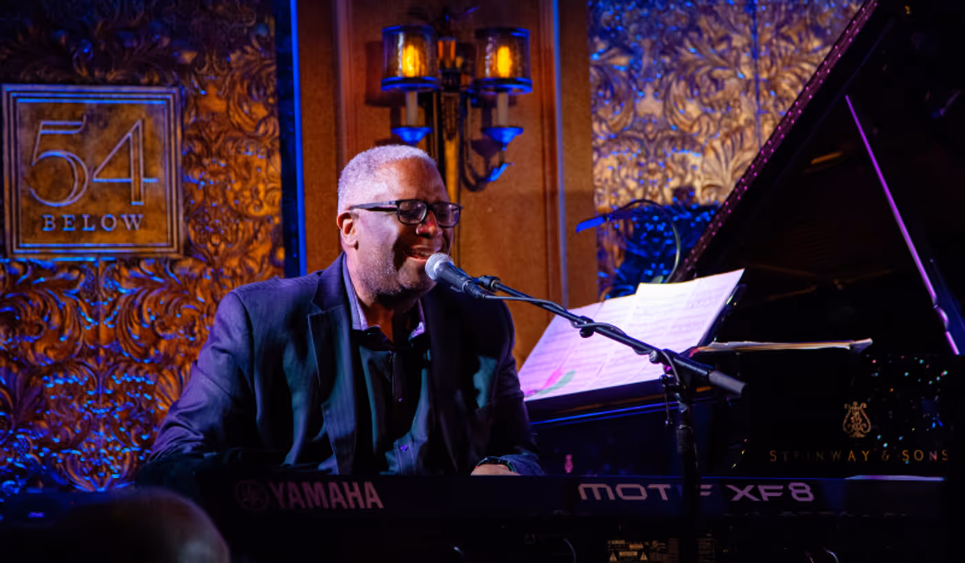 Review: VANESSA WILLIAMS Brings Superstar Energy To 54 Below  Image