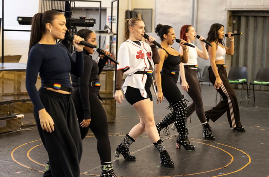 Photos: SIX New West End Queens in Rehearsal Image