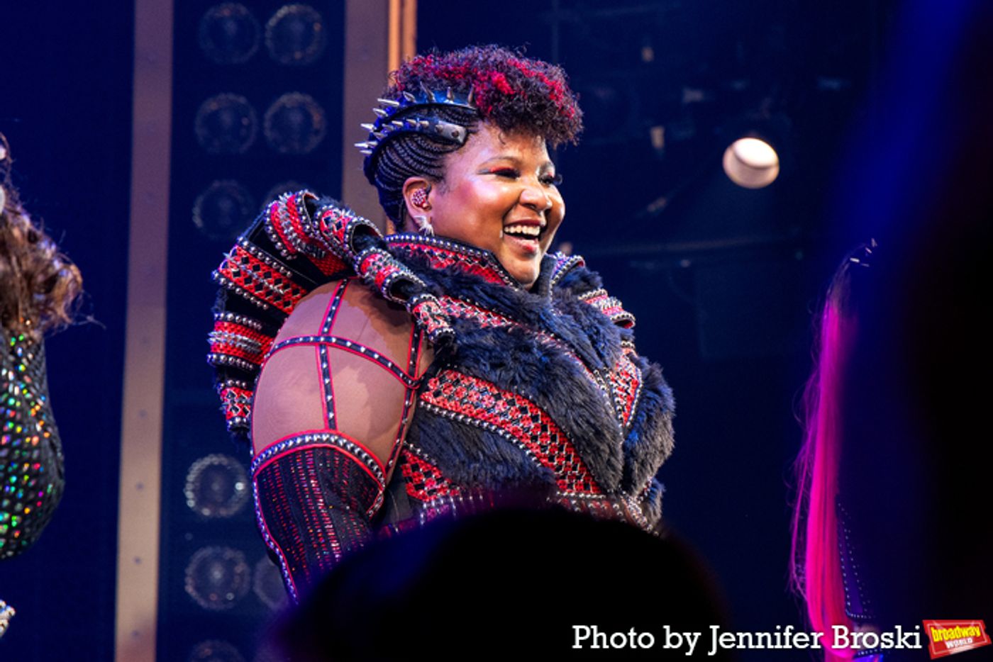 Photos: Dylan Mulvaney, Abigail Barlow, and the New Cast of SIX Take First Bows  Image