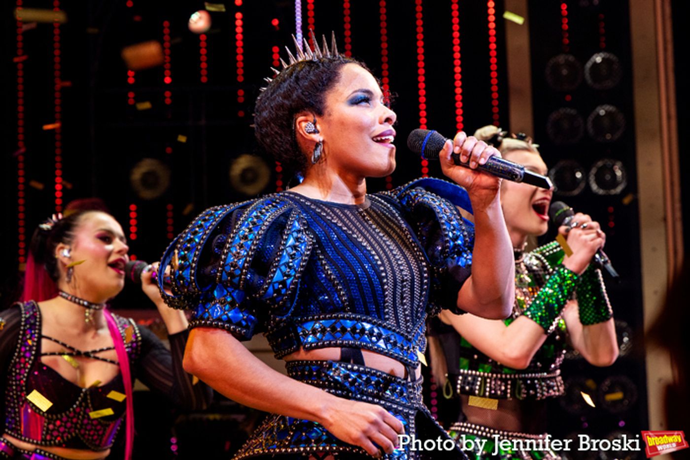 Photos: Dylan Mulvaney, Abigail Barlow, and the New Cast of SIX Take First Bows  Image