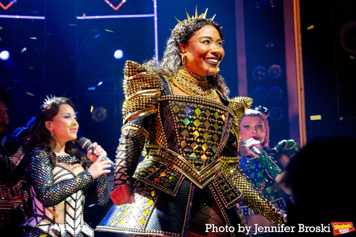 Photos: Dylan Mulvaney, Abigail Barlow, and the New Cast of SIX Take First Bows  Image