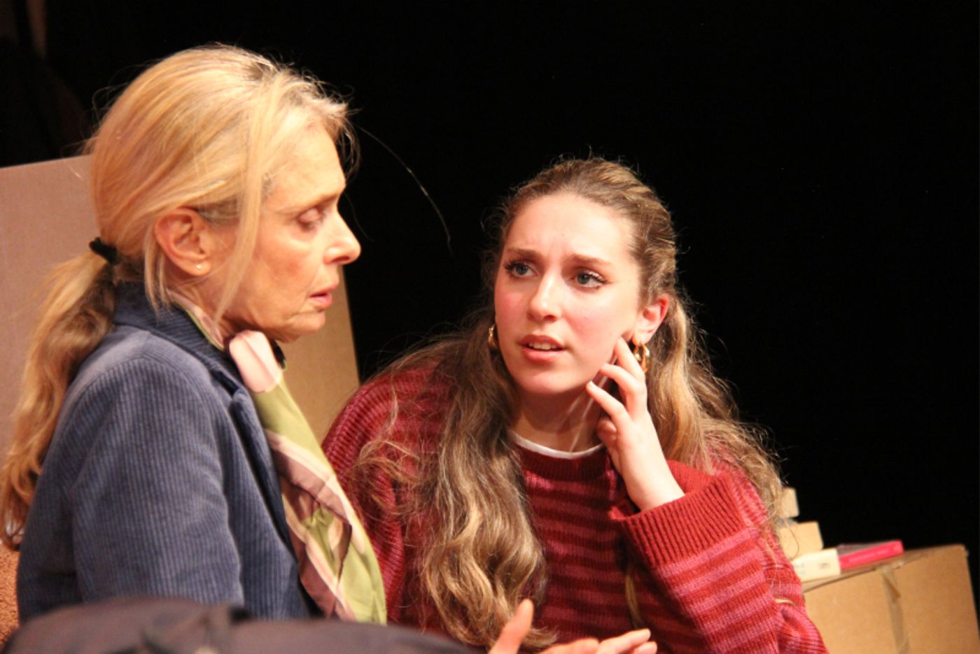 Review: SPANISH ORANGES starring Maryam d'Abo, Playground Theatre  Image