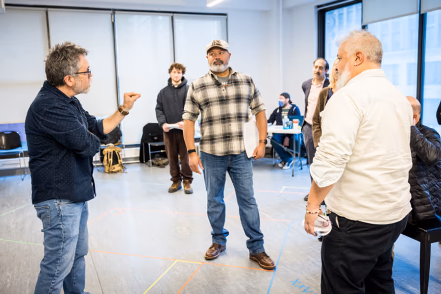 Photos: Inside Rehearsals for RICHARD III at The Curtain Image