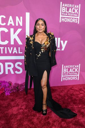 Angela Bassett Photo