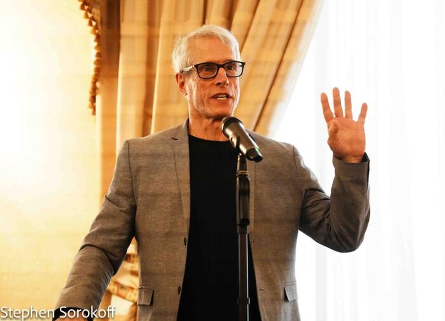 Review: Steven Brinberg & Robert Hofler Make An Excellent Pairing at the Dutch Treat Club Image
