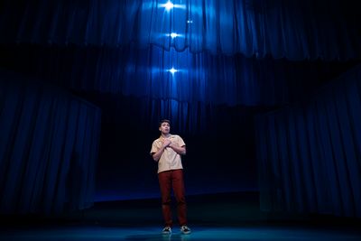 Noah Galvin Photo