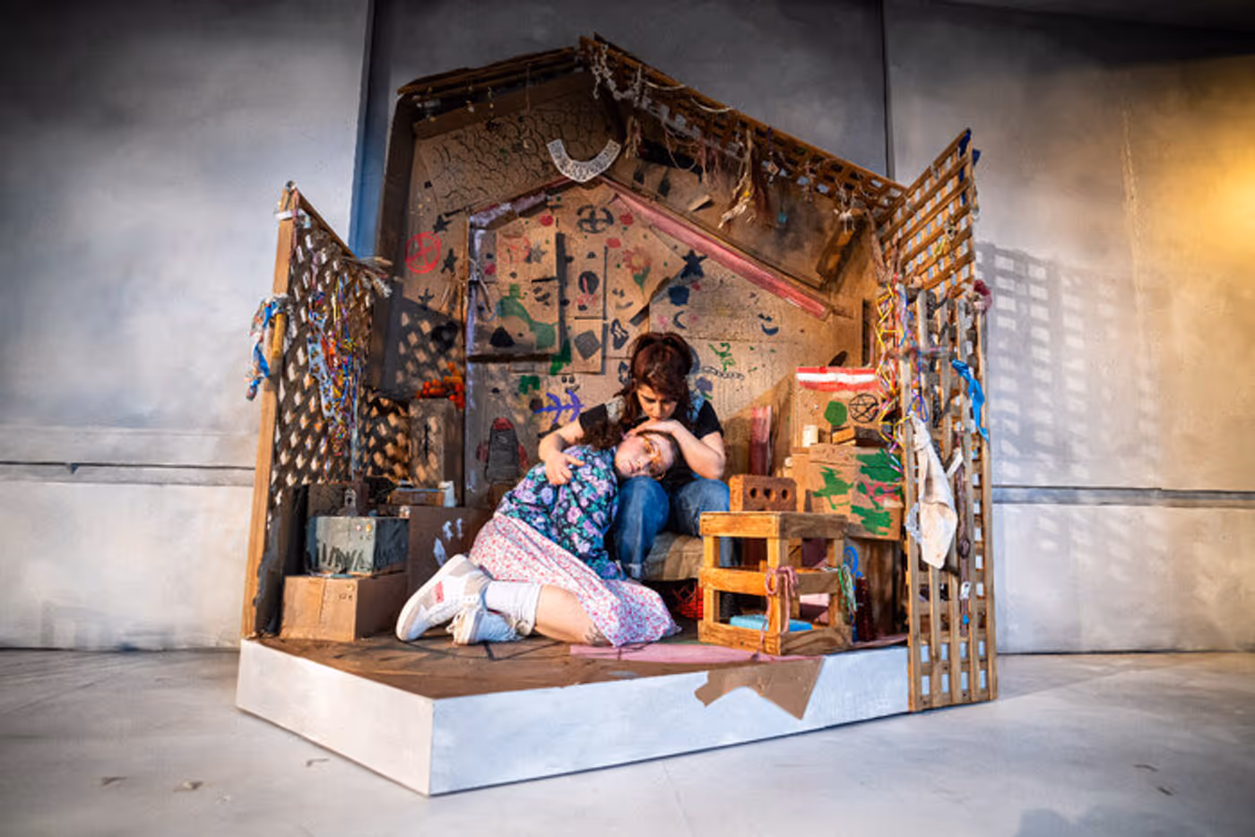 Photos: TOP GIRLS At Raven Theatre  Image