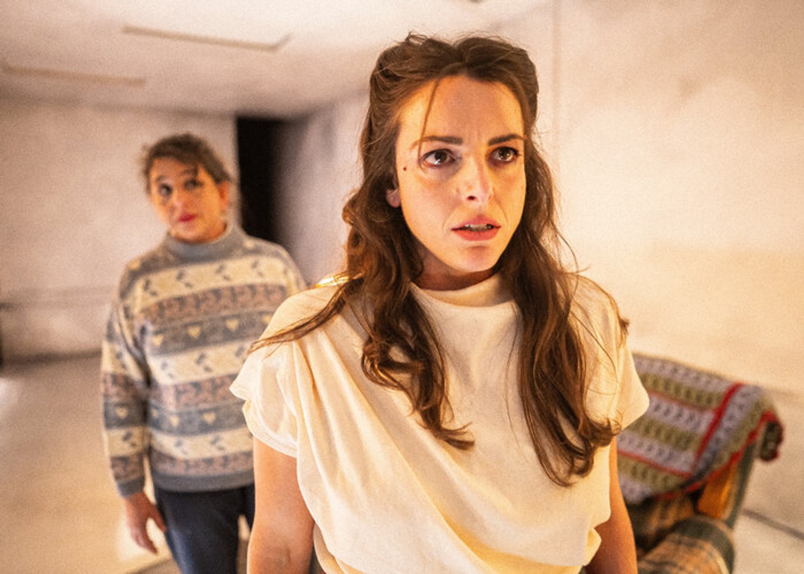 Photos: TOP GIRLS At Raven Theatre — photo 2 of 7