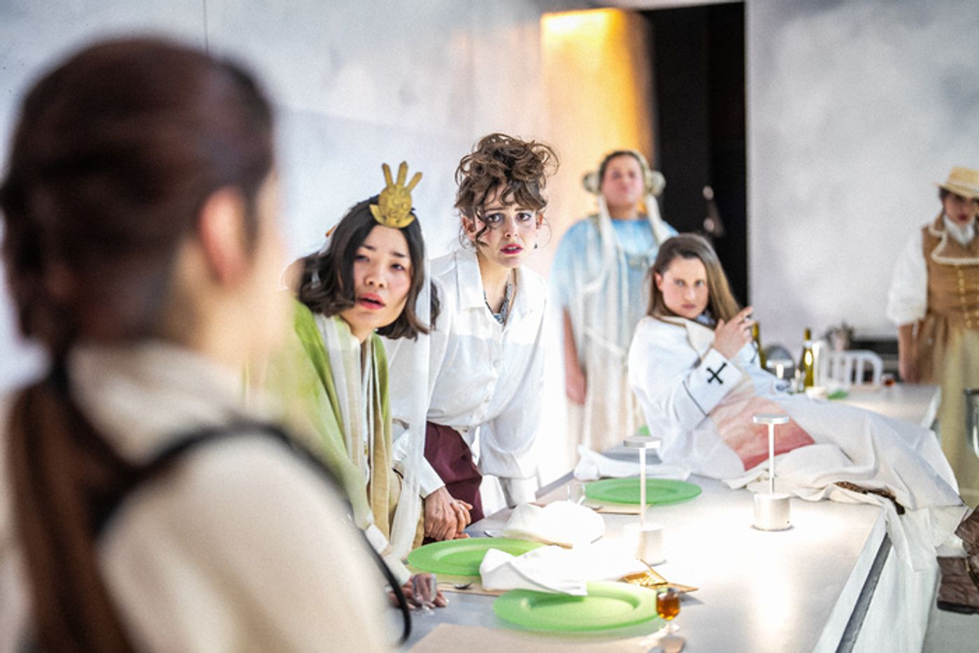 Photos: TOP GIRLS At Raven Theatre  Image