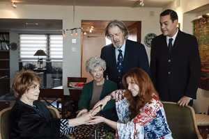 Becky London, Carolyn Michel, Don Walker, Nellie O'Brien and Charles Agurcia @ BroadwayWorld Becky London, Carolyn Michel, Don Walker, Nellie O'Brien and Charles Agurcia Photo