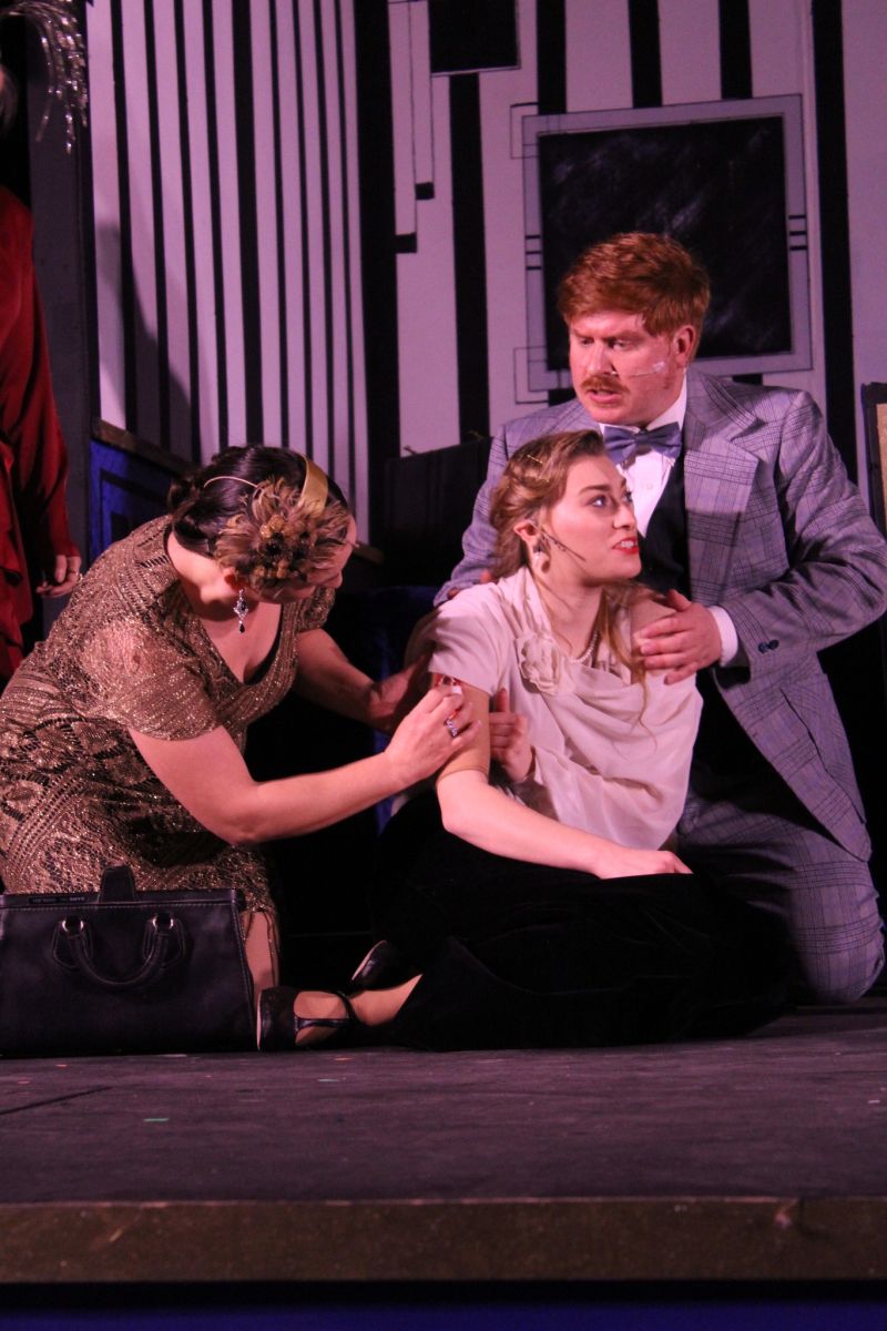Review: AGATHA CHRISTIE'S MURDER ON THE ORIENT EXPRESS at The Royal Theatre in Benton Image