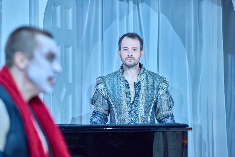 Photos: Headlong's A MIDSUMMER NIGHT'S DREAM at Leeds Playhouse — photo 12 of 22