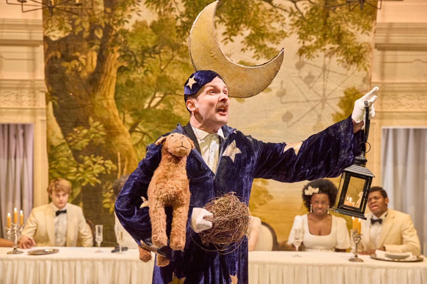 Photos: Headlong's A MIDSUMMER NIGHT'S DREAM at Leeds Playhouse  Image