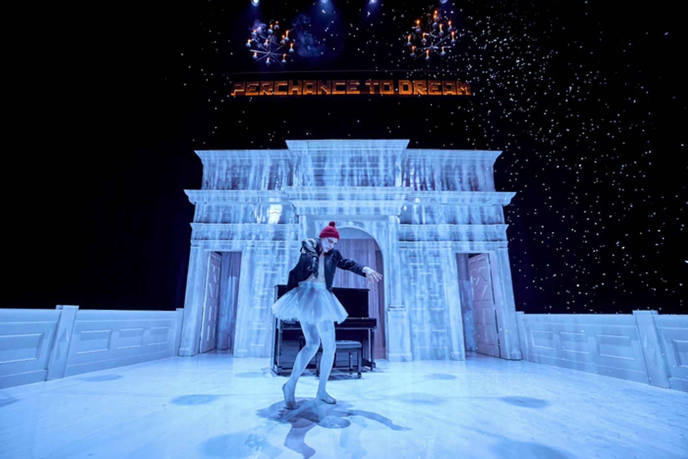 Photos: Headlong's A MIDSUMMER NIGHT'S DREAM at Leeds Playhouse  Image