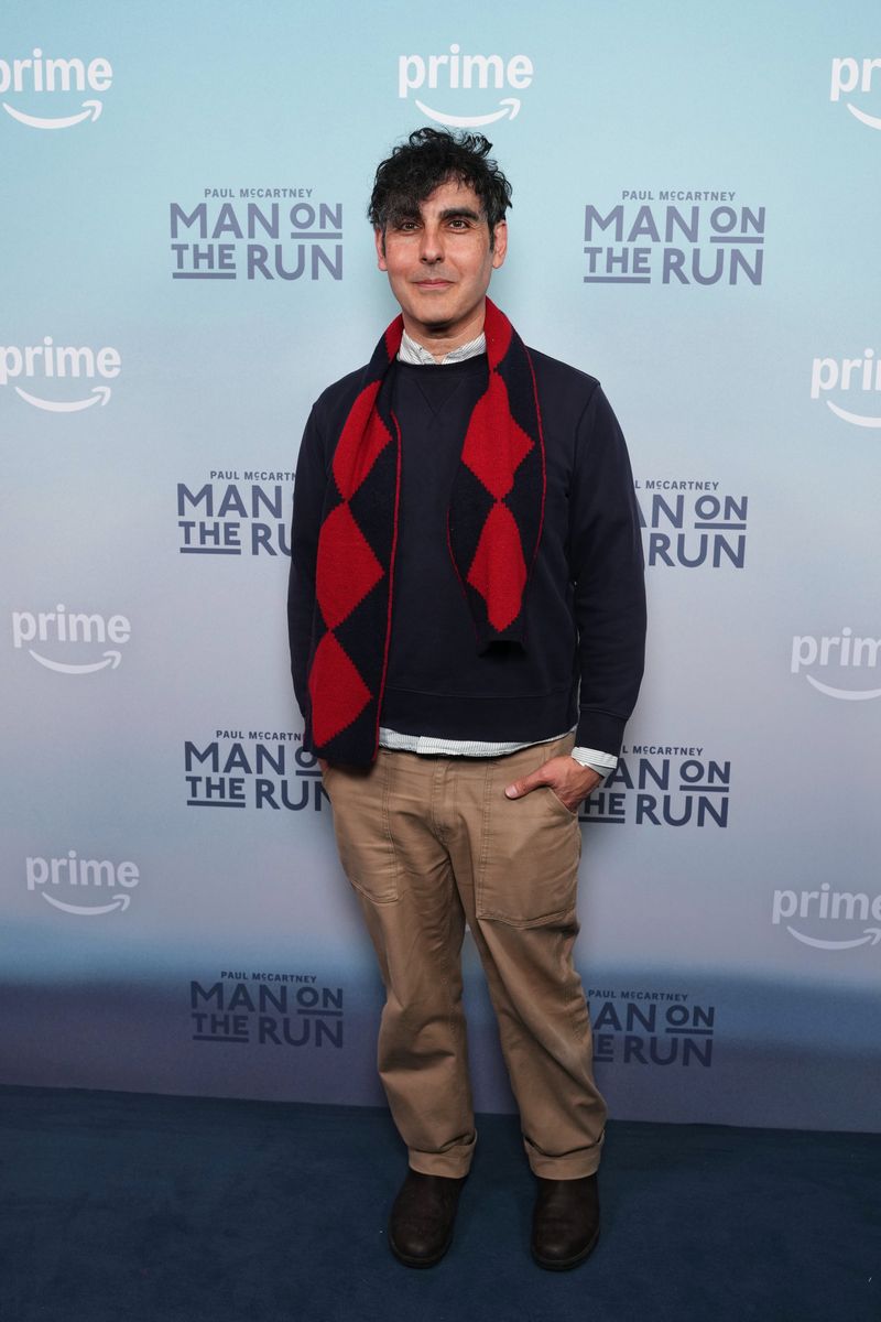 Photos: Paul McCartney, Paul Mescal, & More Attend London Screening for MAN ON THE RUN Doc — photo 15 of 19