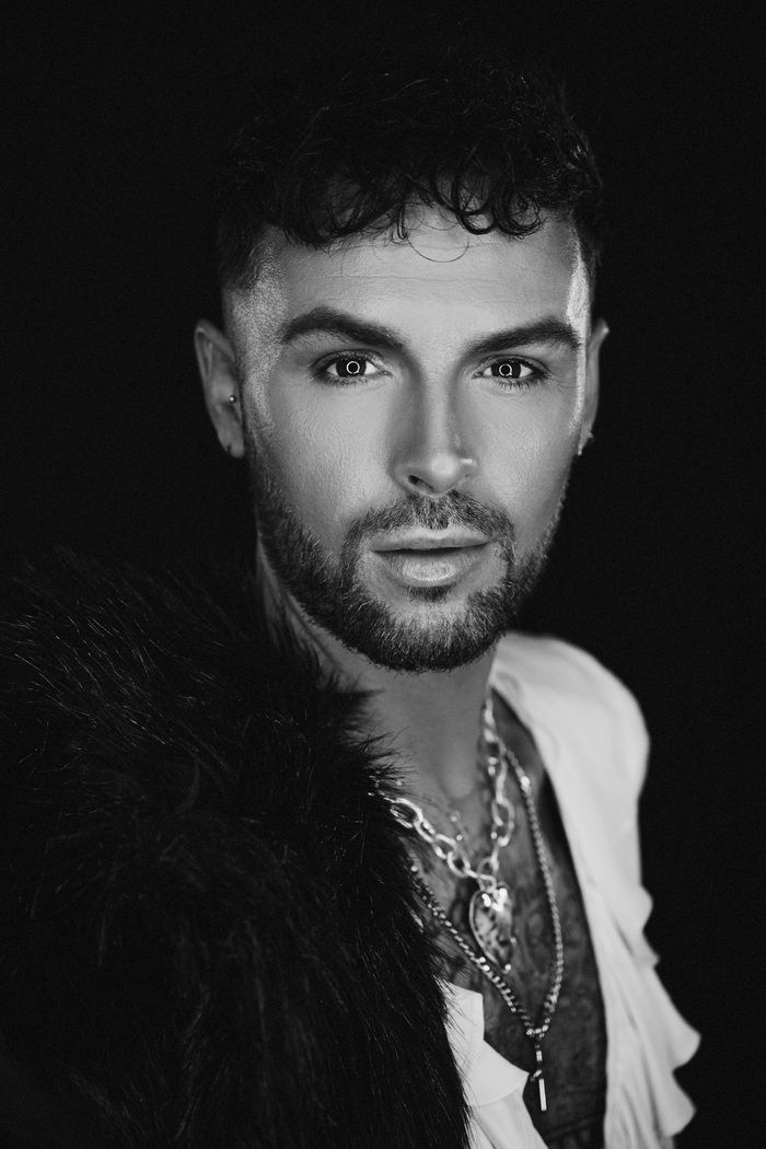 Photos: WORLD’S GREATEST LOVER Releases New Cast Images Ahead of London Premiere at The Other Palace — photo 3 of 6