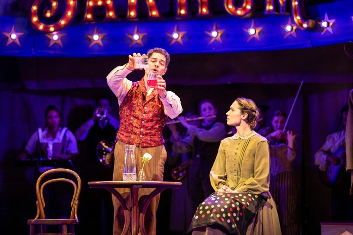 Photos: BARNUM Hits the Road on UK and Ireland Tour  Image