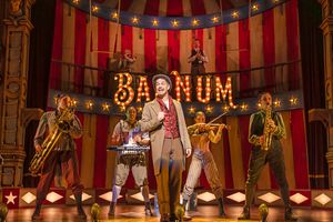 Lee Mead and cast Photo