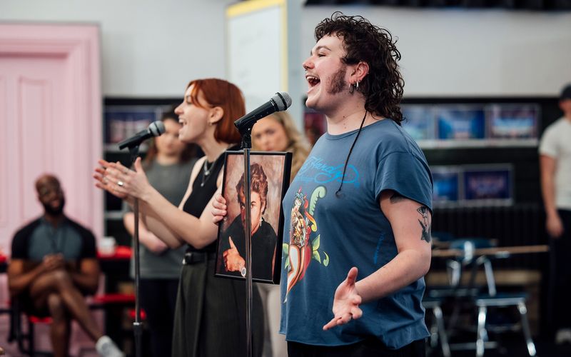 Photos: MEAN GIRLS THE MUSICAL UK and Ireland Tour in Rehearsal — photo 5 of 15