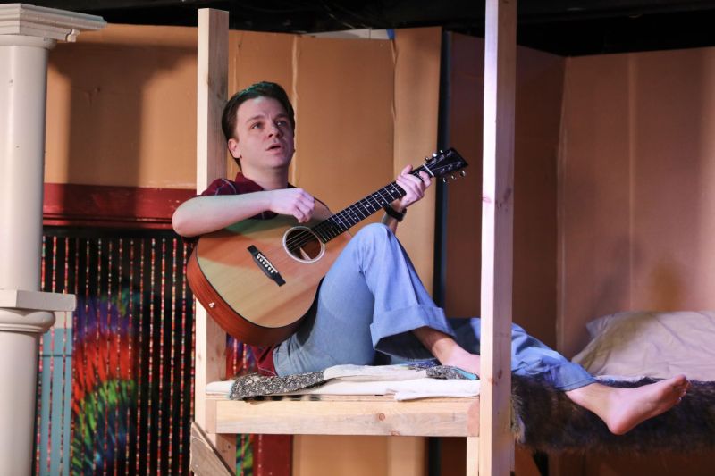 Review: BUTTERFLIES ARE FREE at Murry's Dinner Playhouse in Little Rock  Image