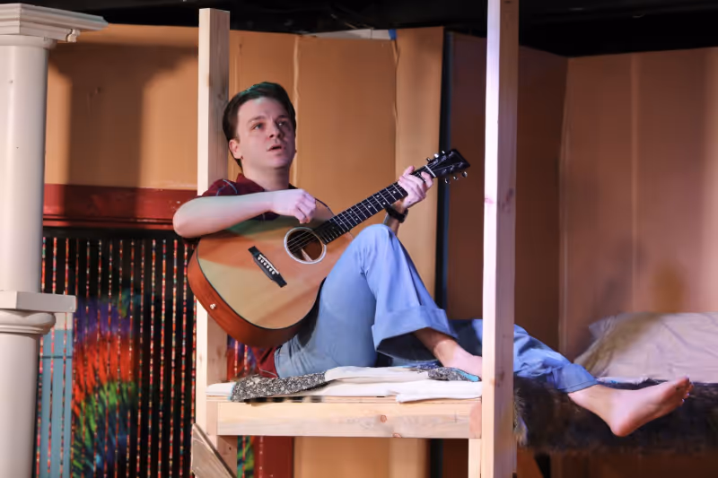Review: BUTTERFLIES ARE FREE at Murry's Dinner Playhouse in Little Rock Image