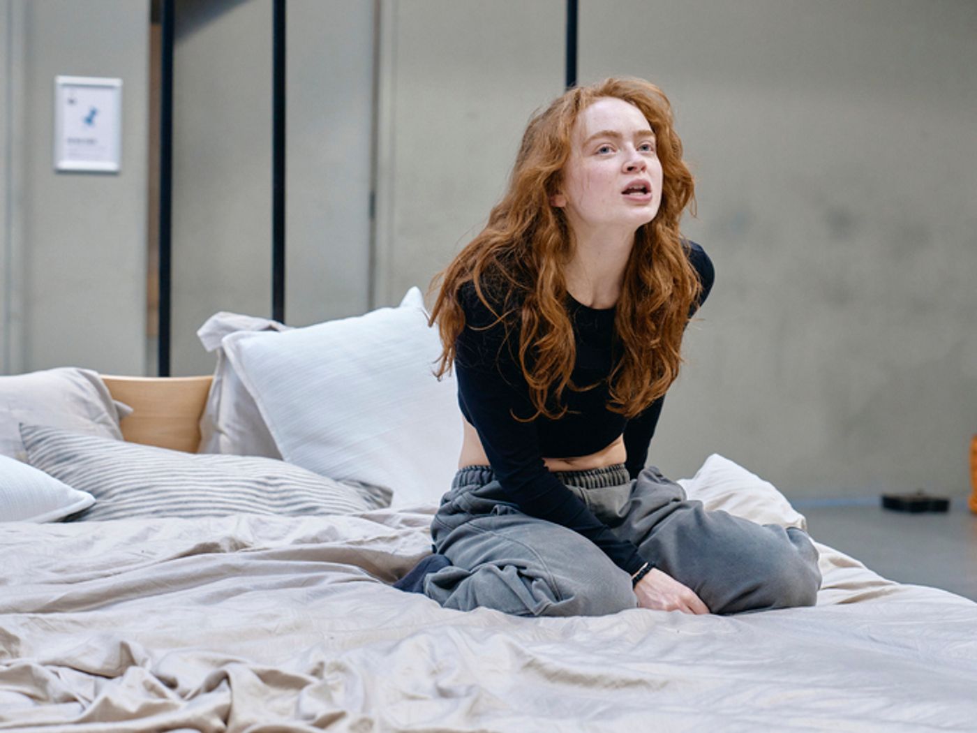 Photos: Sadie Sink, Noah Jupe, and More in Rehearsal For ROMEO & JULIET at the Harold Pinter Theatre  Image