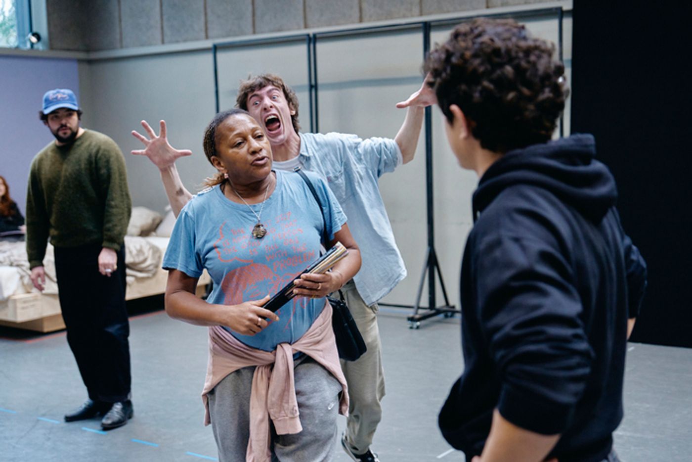 Photos: Sadie Sink, Noah Jupe, and More in Rehearsal For ROMEO & JULIET at the Harold Pinter Theatre  Image