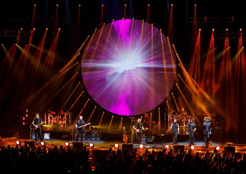 Review: BRIT FLOYD'S THE MOON, THE WALL, AND BEYOND TOUR at Palace Theater Image