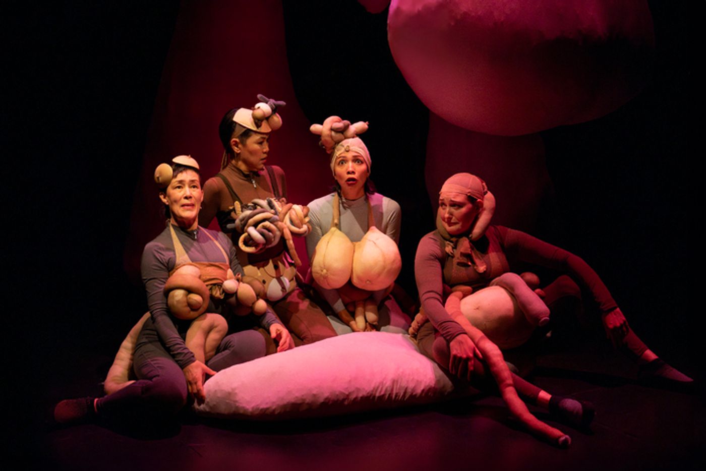 Photos: MEAT SUIT, OR THE SHITSHOW OF MOTHERHOOD At Signature Theatre  Image